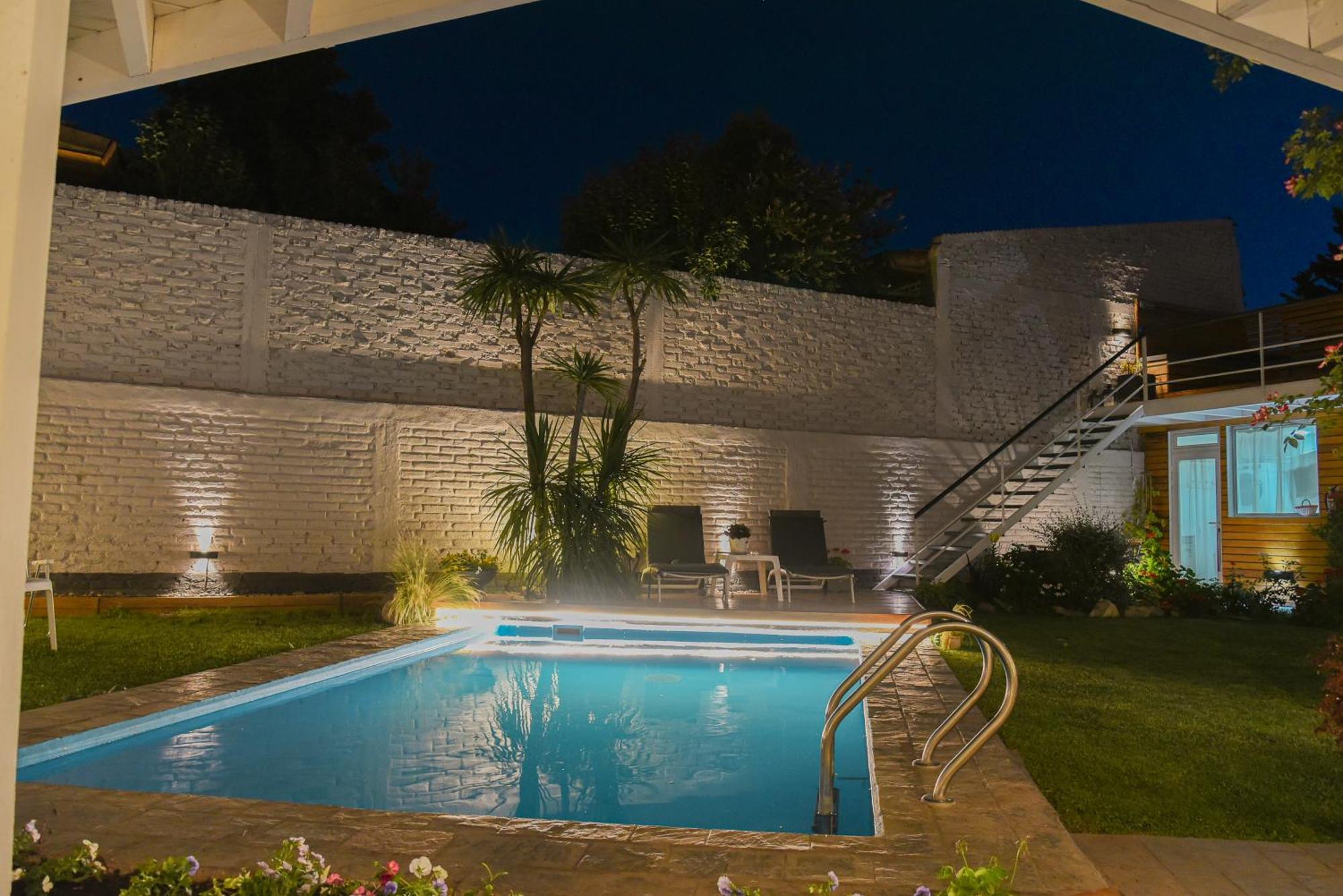 La Morada Petit Hotel Neuquén Exterior foto